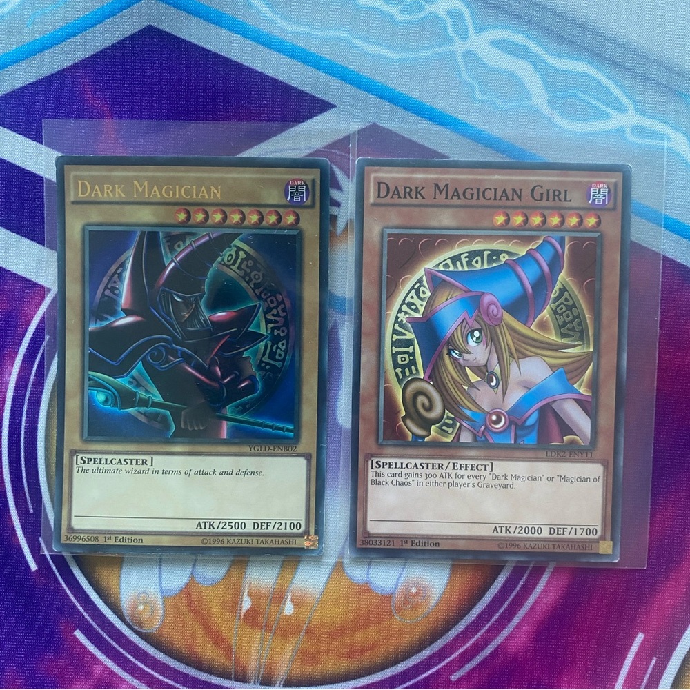 Yugioh Dark Magician Ultra Rare 1st Edition & Dark Magician Girl First Edition